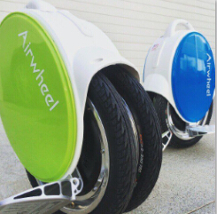 Il successo di Airwheel scooter elettrico dovrebbe essere dovuto alla sua nozione di servizio nell'operazione.