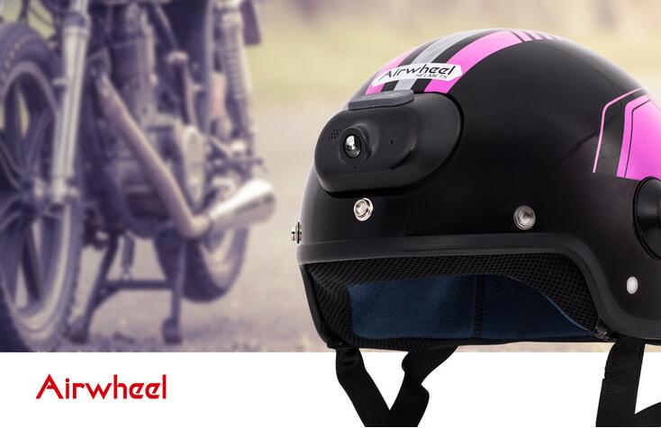 L'obiettivo della fotocamera ad alta definizione attrezzata spiana la strada per casco da scooter Airwheel C6 godere ad alta prestazioni di tiro. 